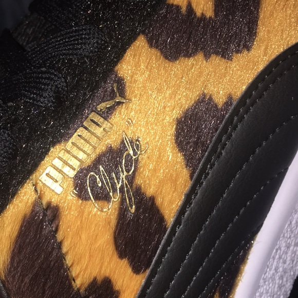 Puma Clyde Suits Shoes Black & White Orange - Picture 6 of 8